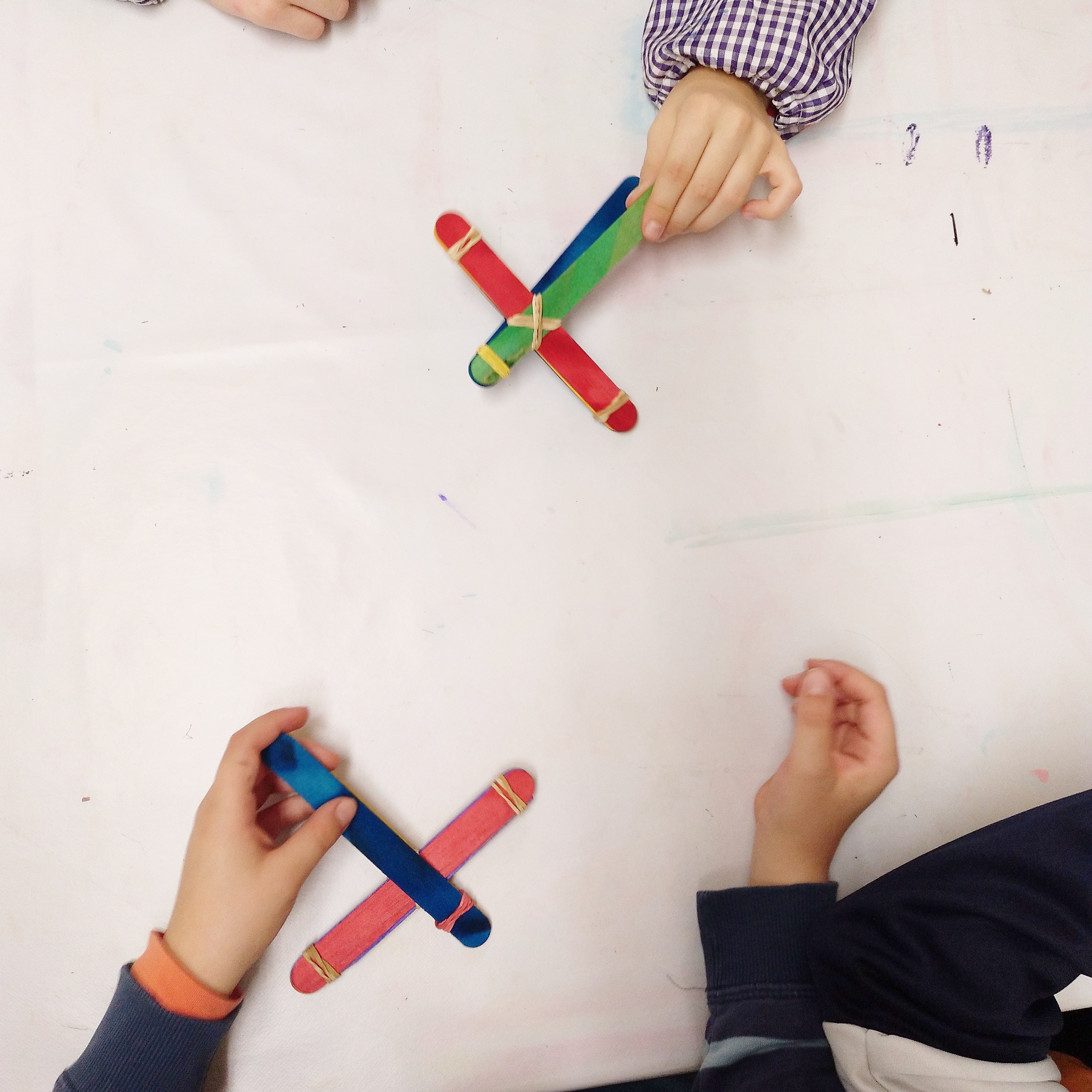 cómo hacer una catapulta